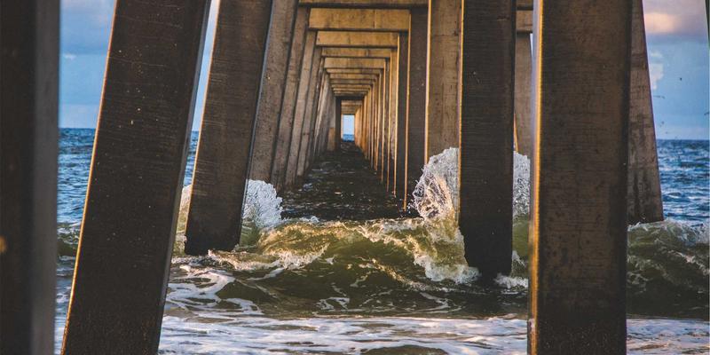 数据驱动掘金海外:巧用Google Trends与Helium 10,在美妆与家居用品中锁定正品保障蓝海