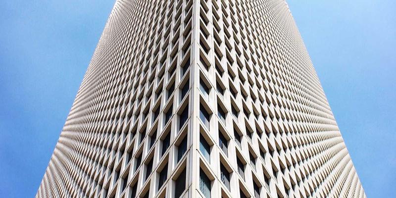 跨境电商多渠道销售管理实战指南：如何高效同步亚马逊、独立站与社交店铺的库存与订单